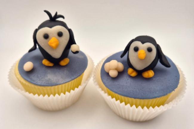 Pinguine Marzipan zum Modellieren Anleitung